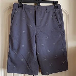 Boys Under Armour golf shorts - size 16